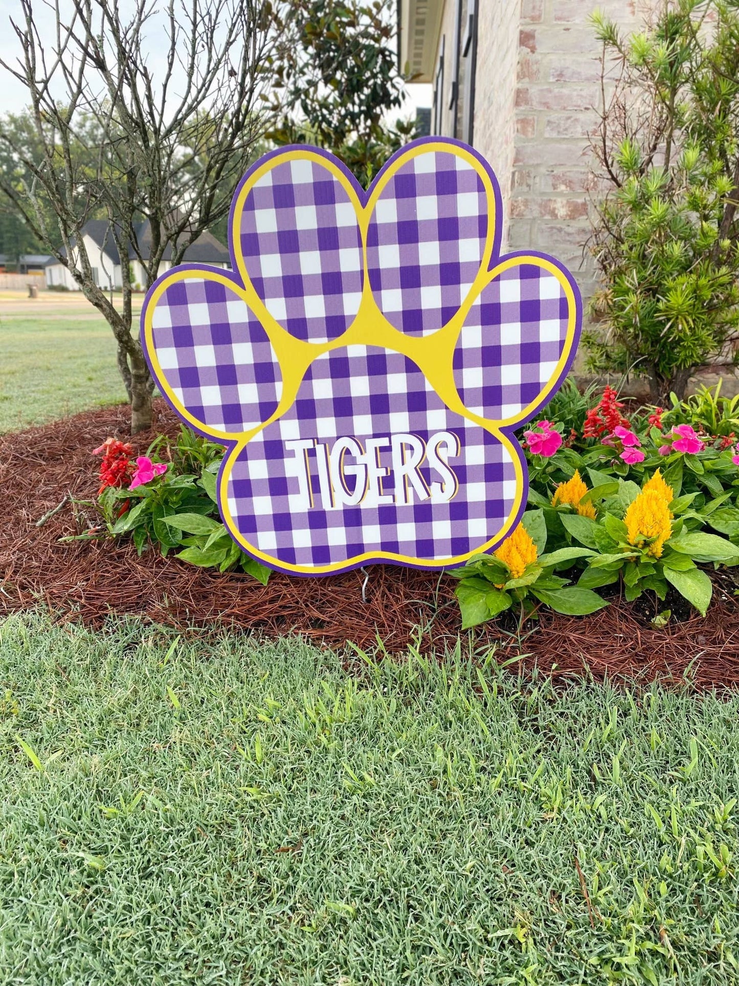 Tiger Paw Gingham Yard Sign